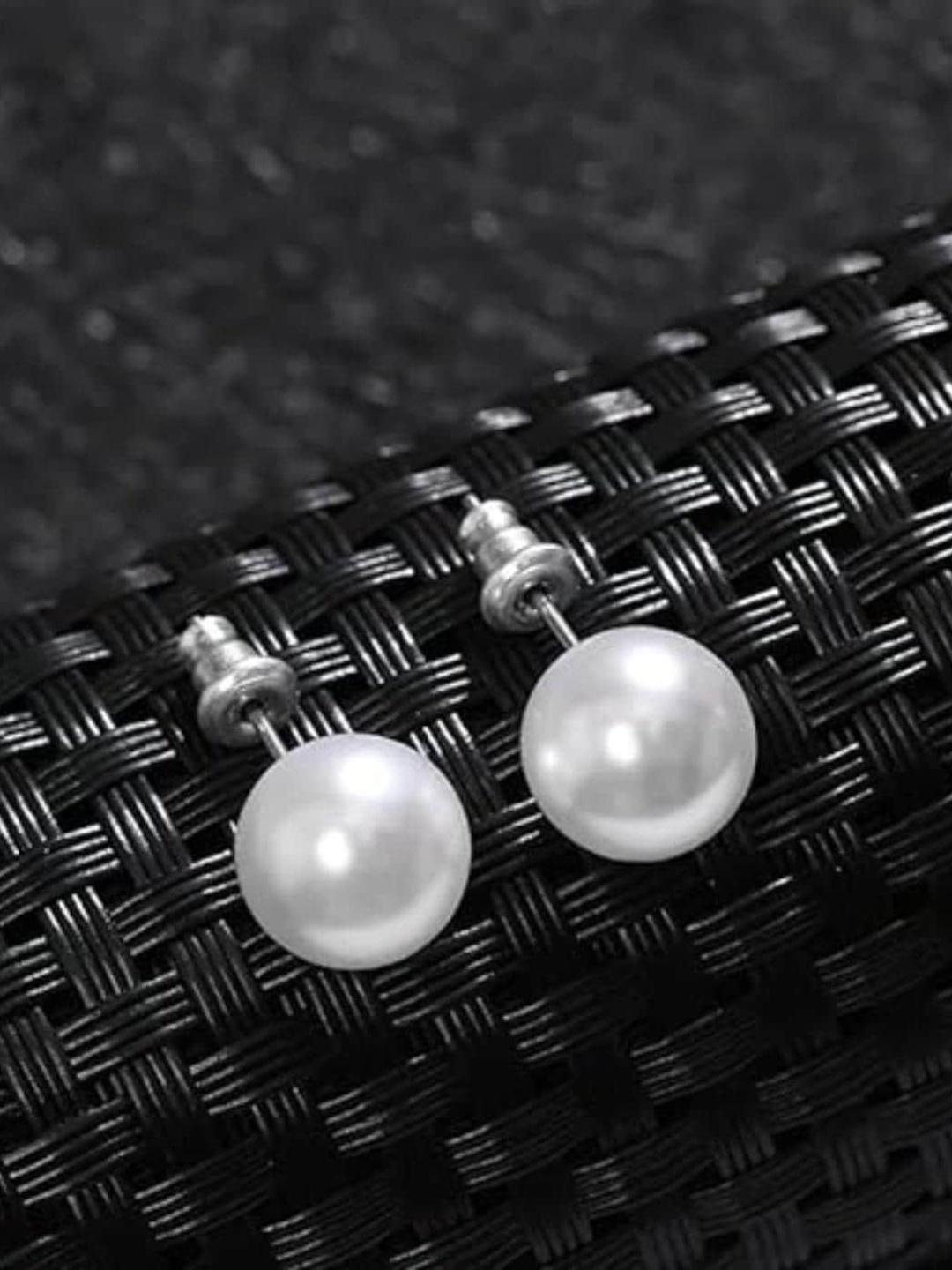 

DN Creation Silver-Plated Faux Pearl Jewellery Set