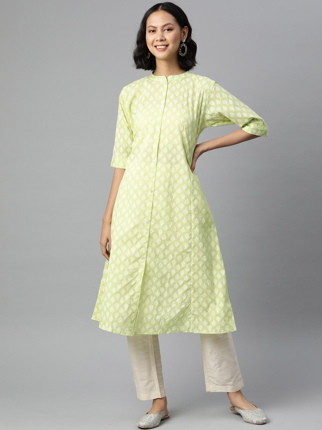 

Bachuu Ethnic Motifs Printed Mandarin Collar Kurta, Green