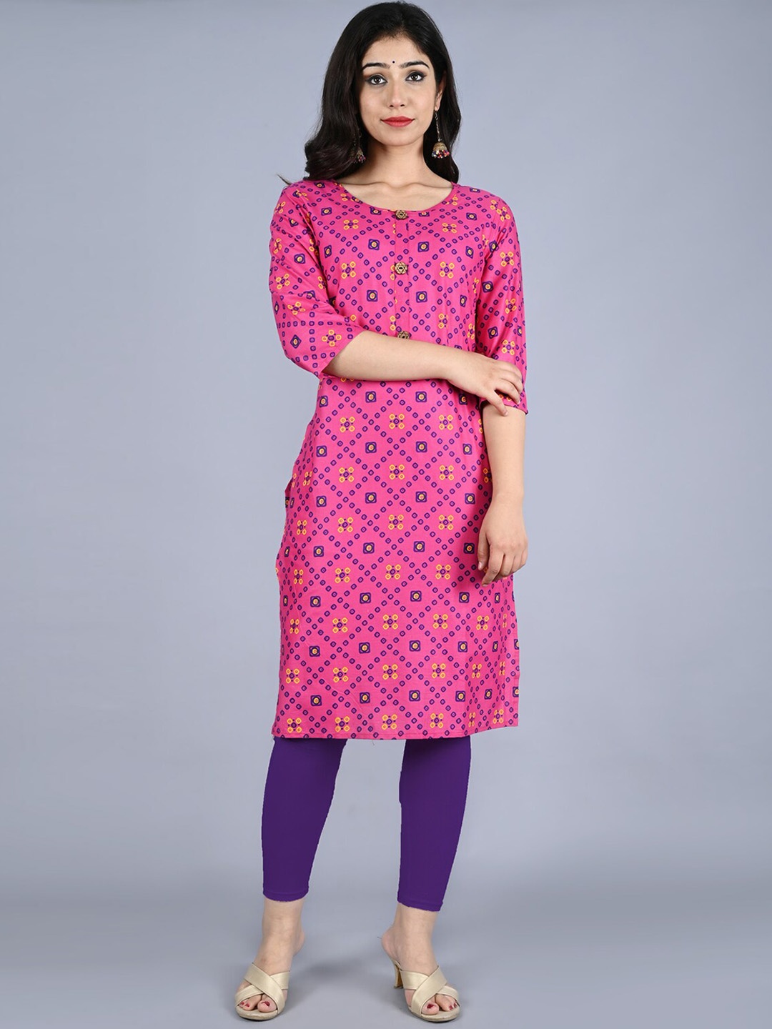 

Bachuu Round Neck Geometric Printed Pure Cotton Kurta, Pink