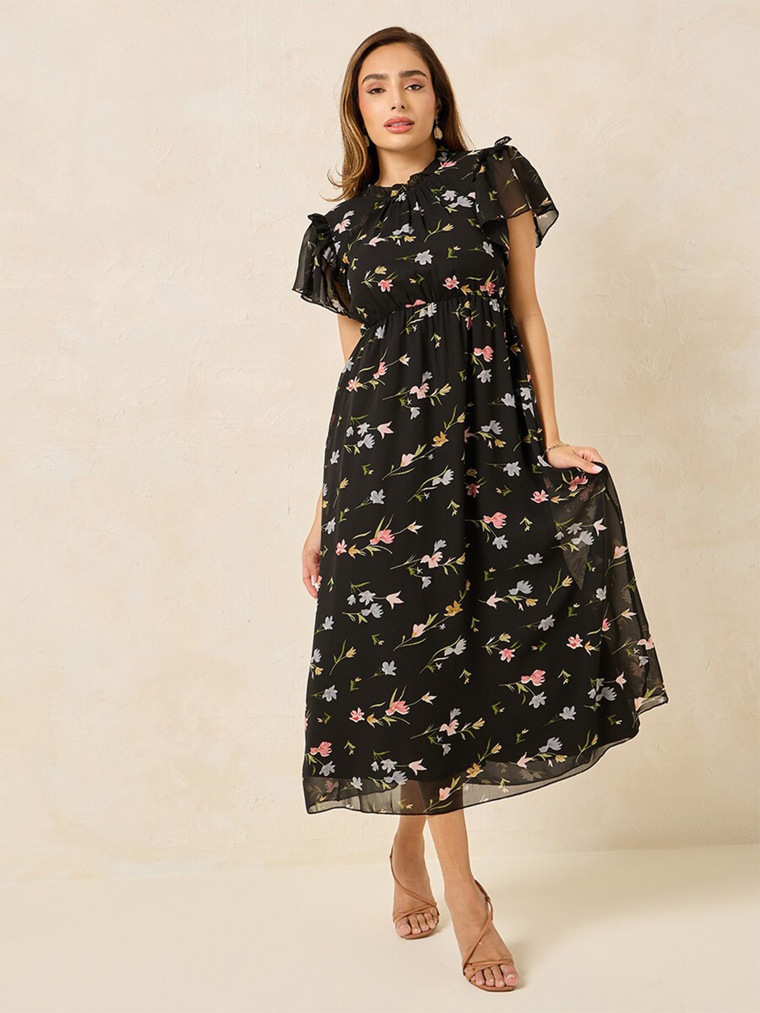 

Styli Floral Printed A-Line Maxi Dress, Black