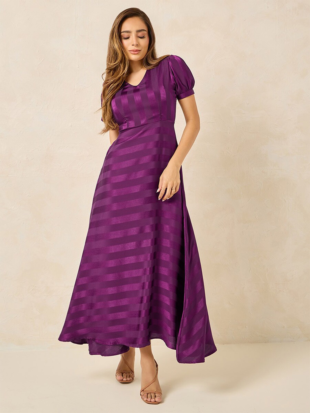 

Styli Striped Short Sleeves V-Neck Maxi Dress, Purple