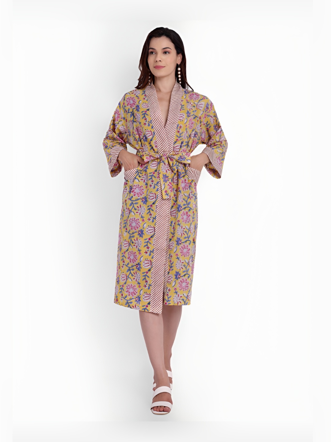

Bohekant Yellow & Pink Printed Pure Cotton Bath Robe