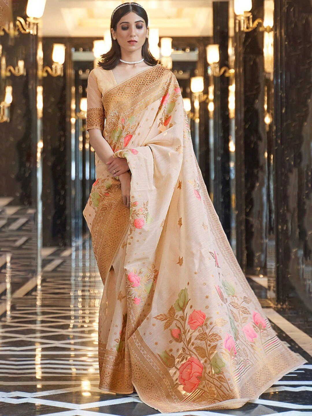 

ESOMIC EXPORT Floral Woven Design Zari Art Silk Banarasi Saree, Cream