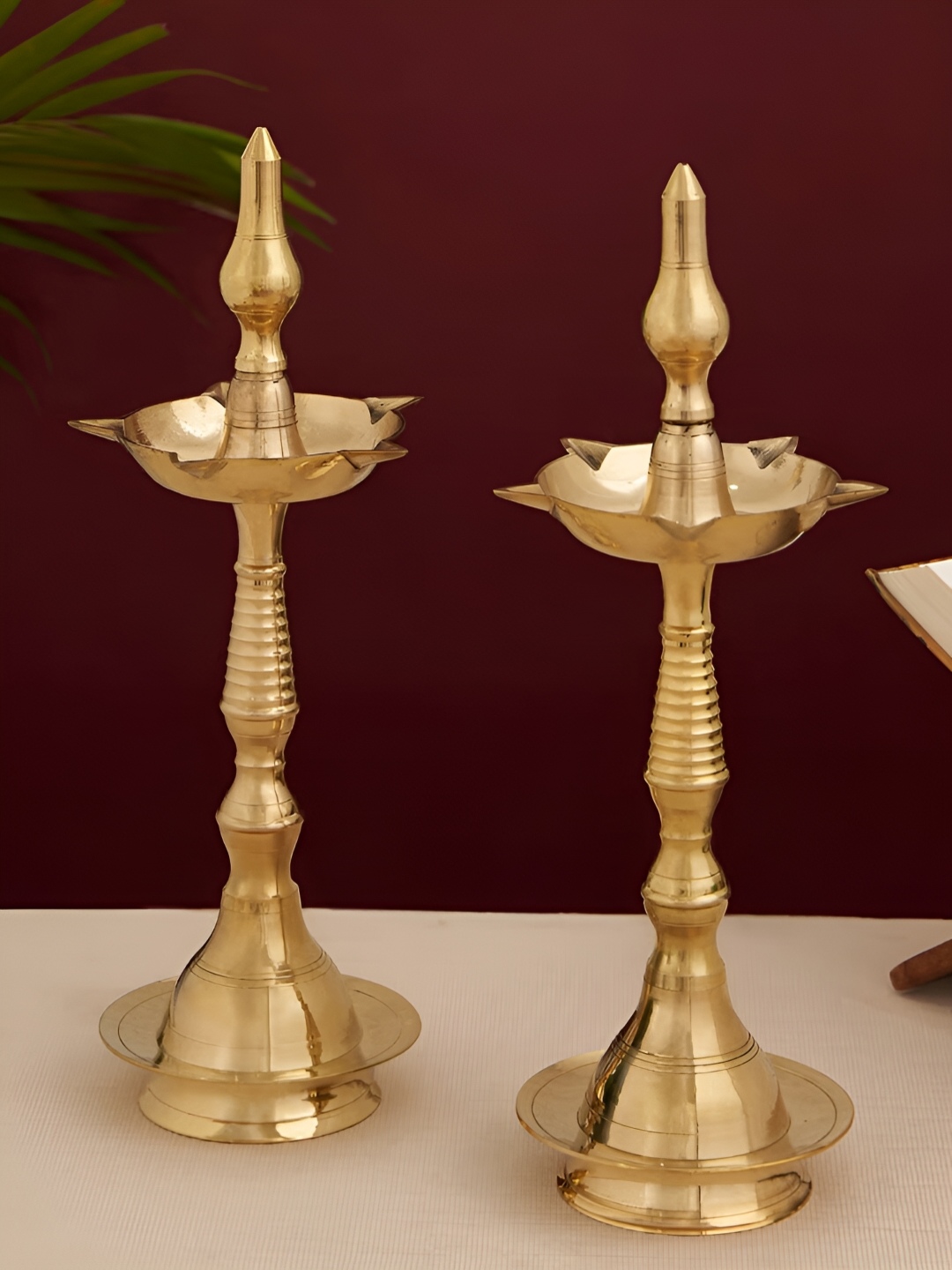 

TIED RIBBONS 2-pcs Brass Kerala Diya Oil Lamp Stand, Gold