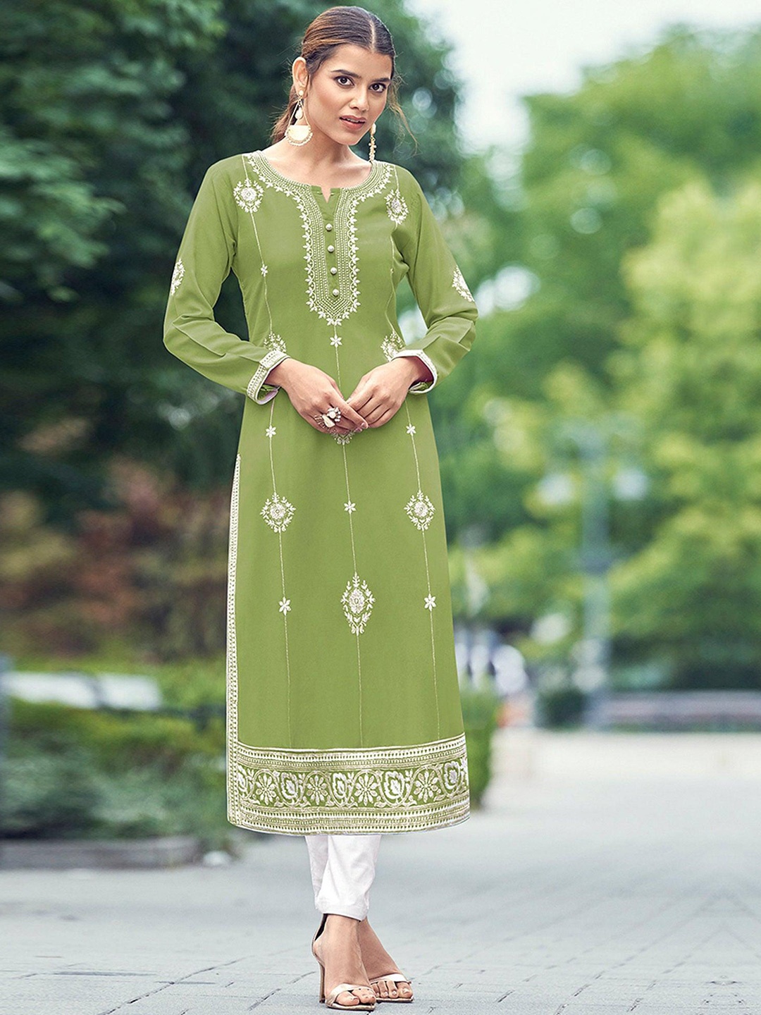 

Peachmode Floral Embroidered Lucknowi Work Straight Kurta, Green