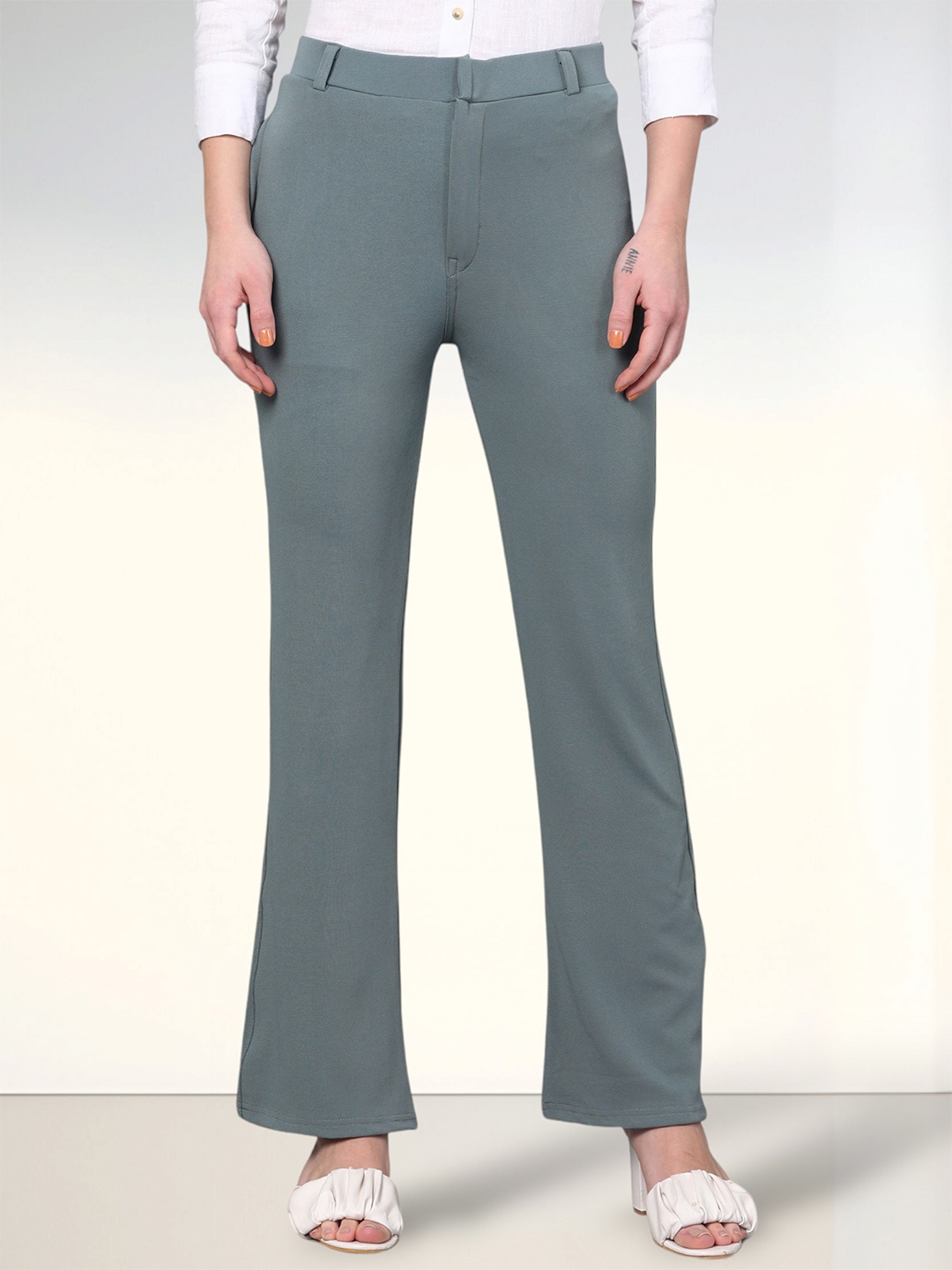 

FITHUB Women Cotton High-Rise Regular Trousers, Lime green