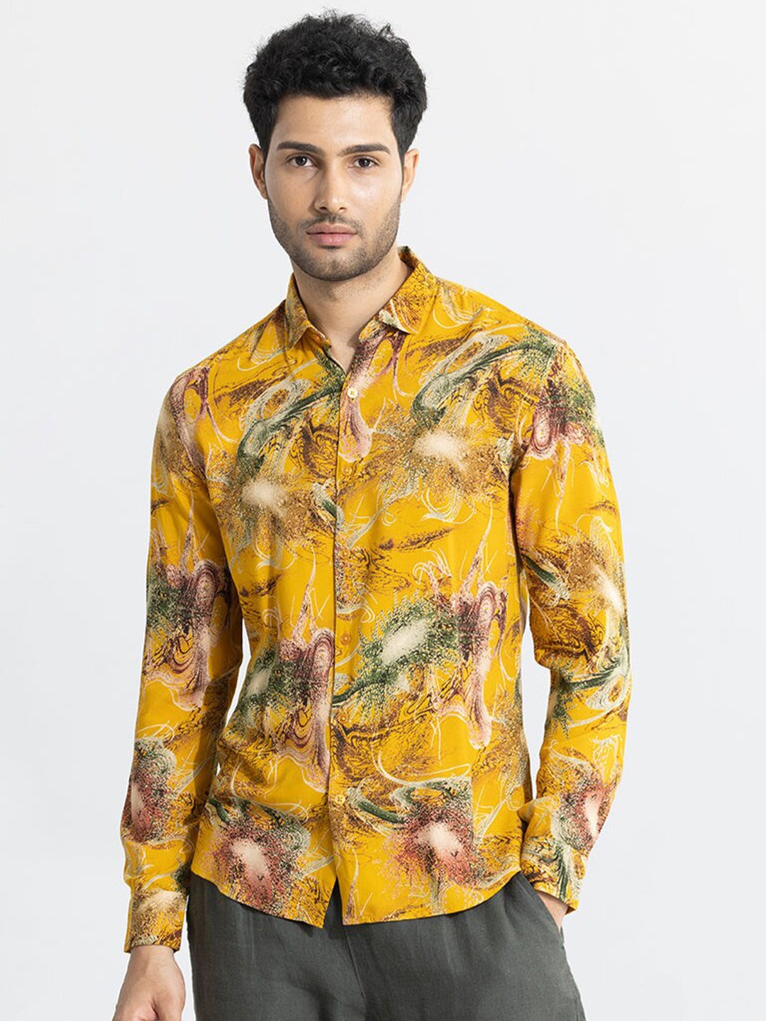

Snitch Yellow Classic Slim Fit Abstract Printed Spread Collar Casual Shirt, Mustard
