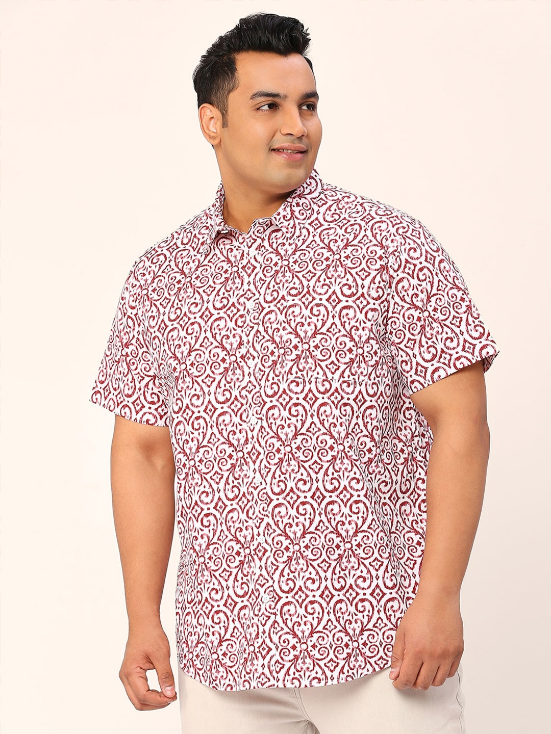 

Sztori Standard Floral Cotton Printed Casual Regular Fit Shirt, Maroon