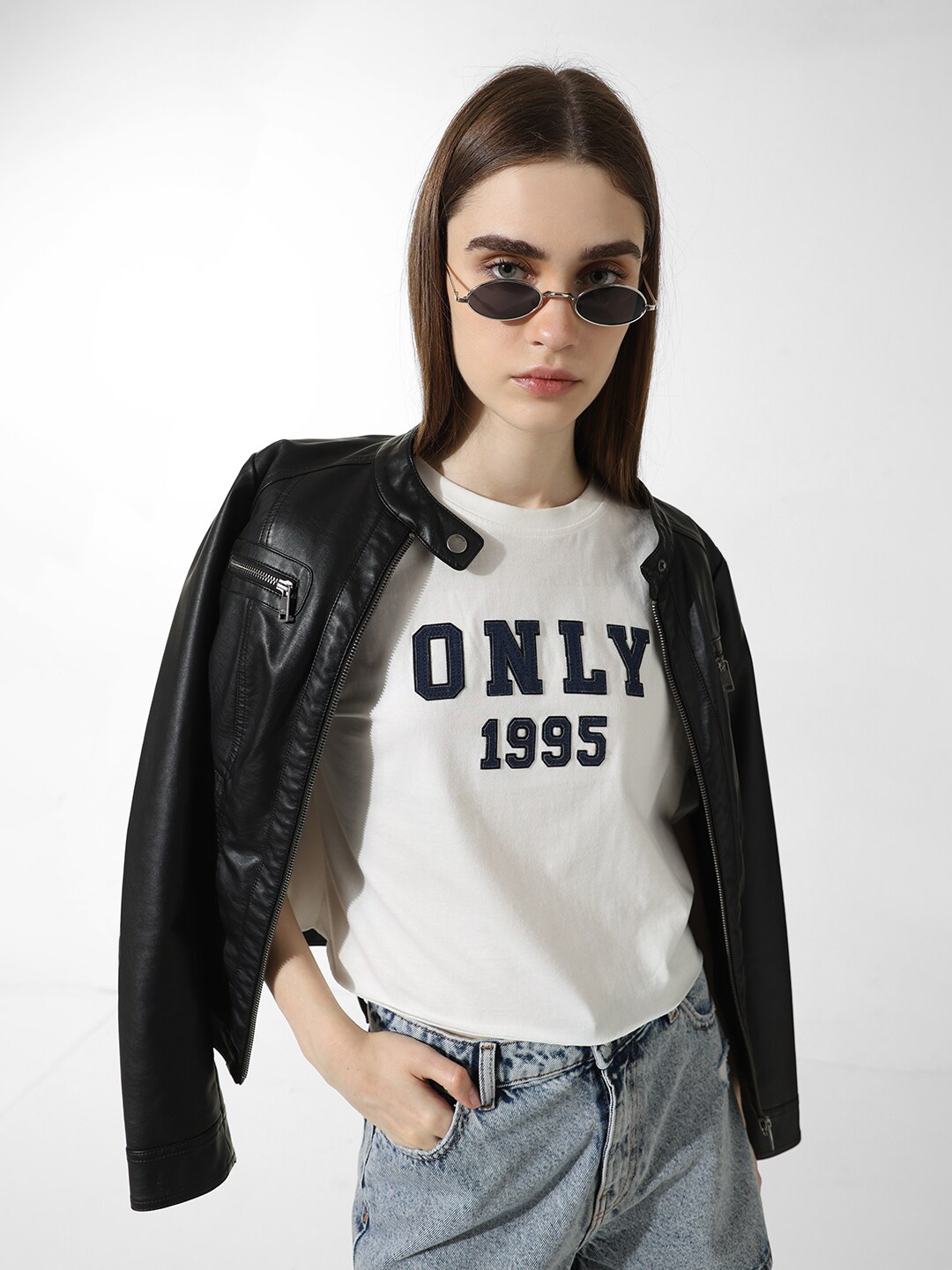 

ONLY Onlsunday Bake Typography Printed Drop-Shoulder Sleeves Pure Cotton Boxy T-shirt, White