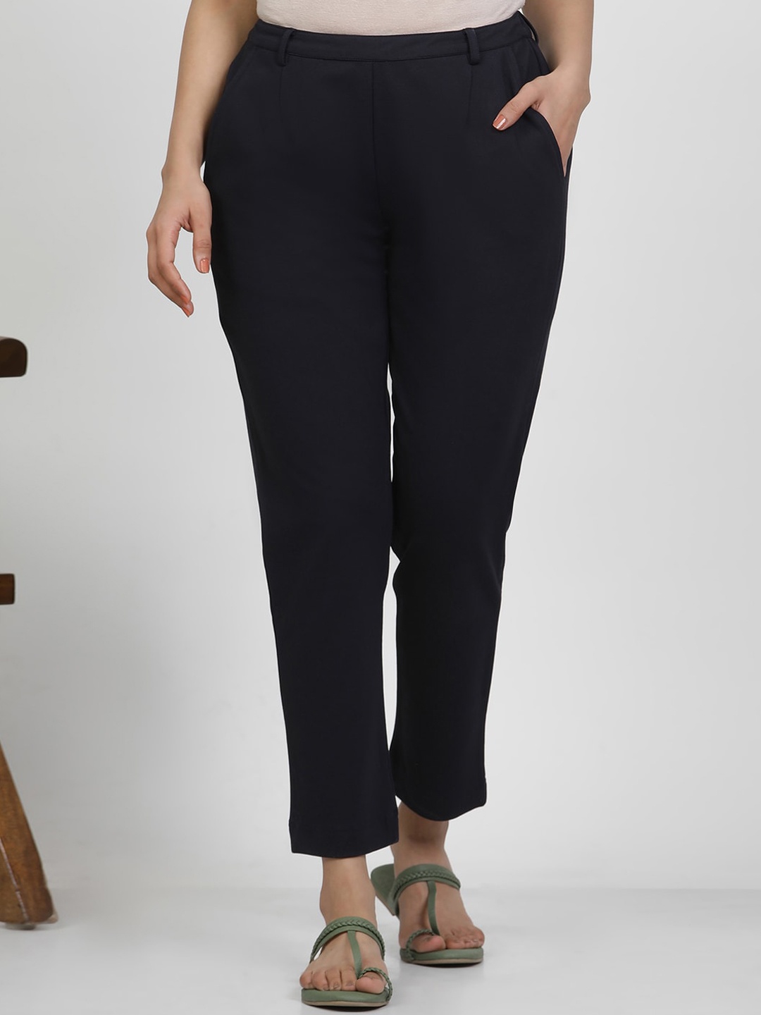 

W Women Slim Fit Mid-Rise Regular Trousers, Blue