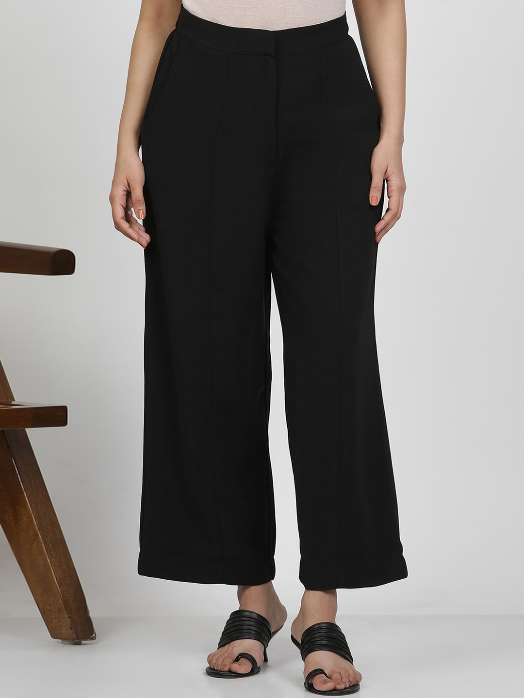 

W Women High-Rise Straight Fit Parallel Trouser, Black