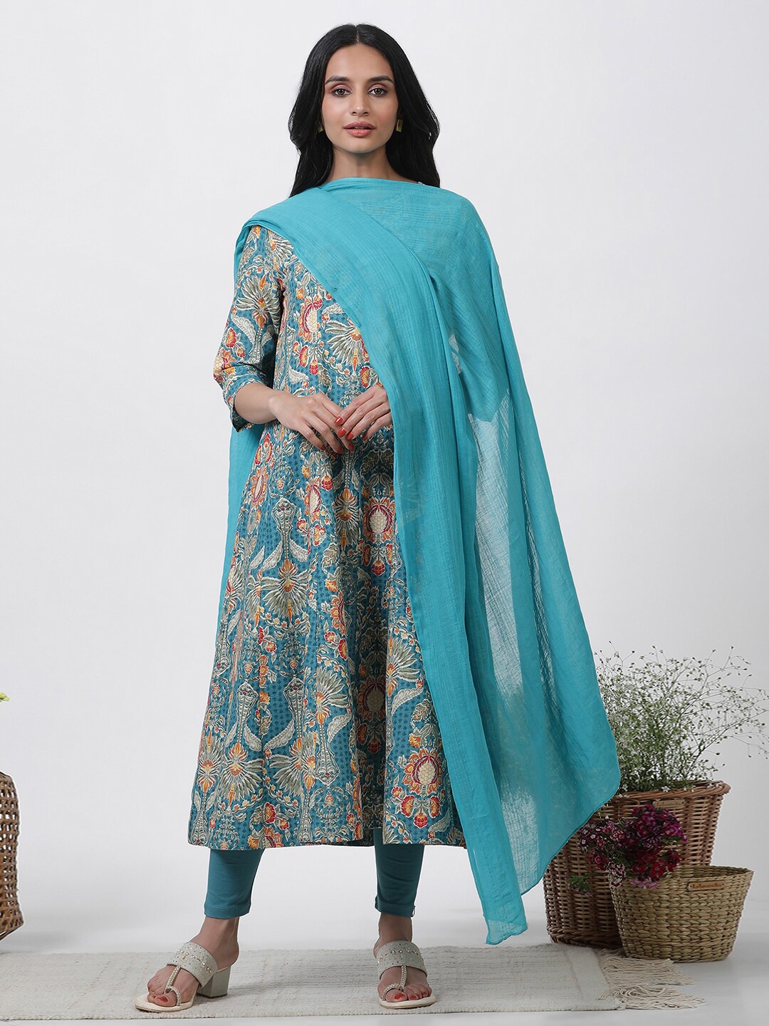 

W Chiffon Dupatta, Blue