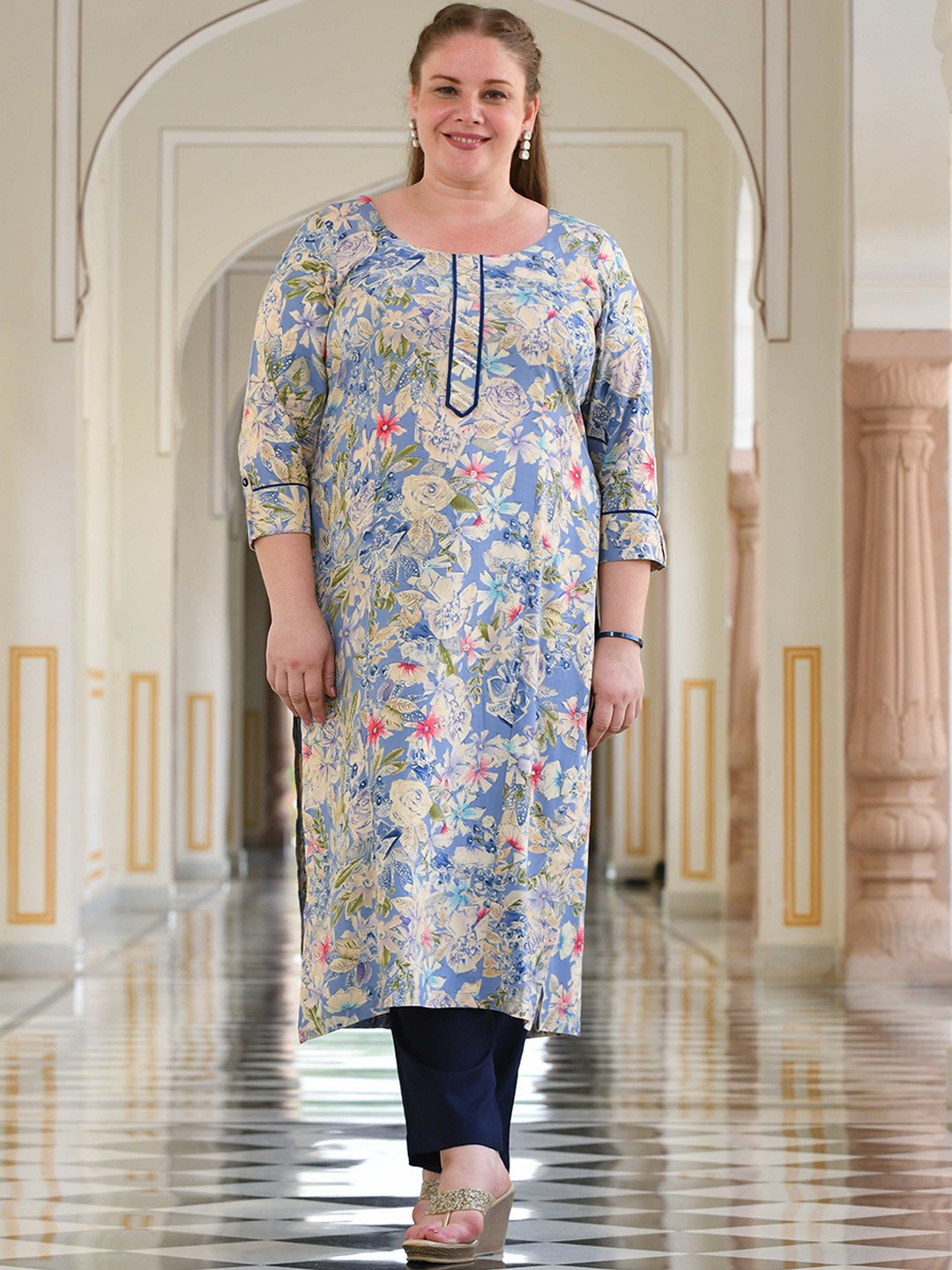 

The Plus Size Store by Meera Creations Floral Printed Cotton Straight Kurta, Blue