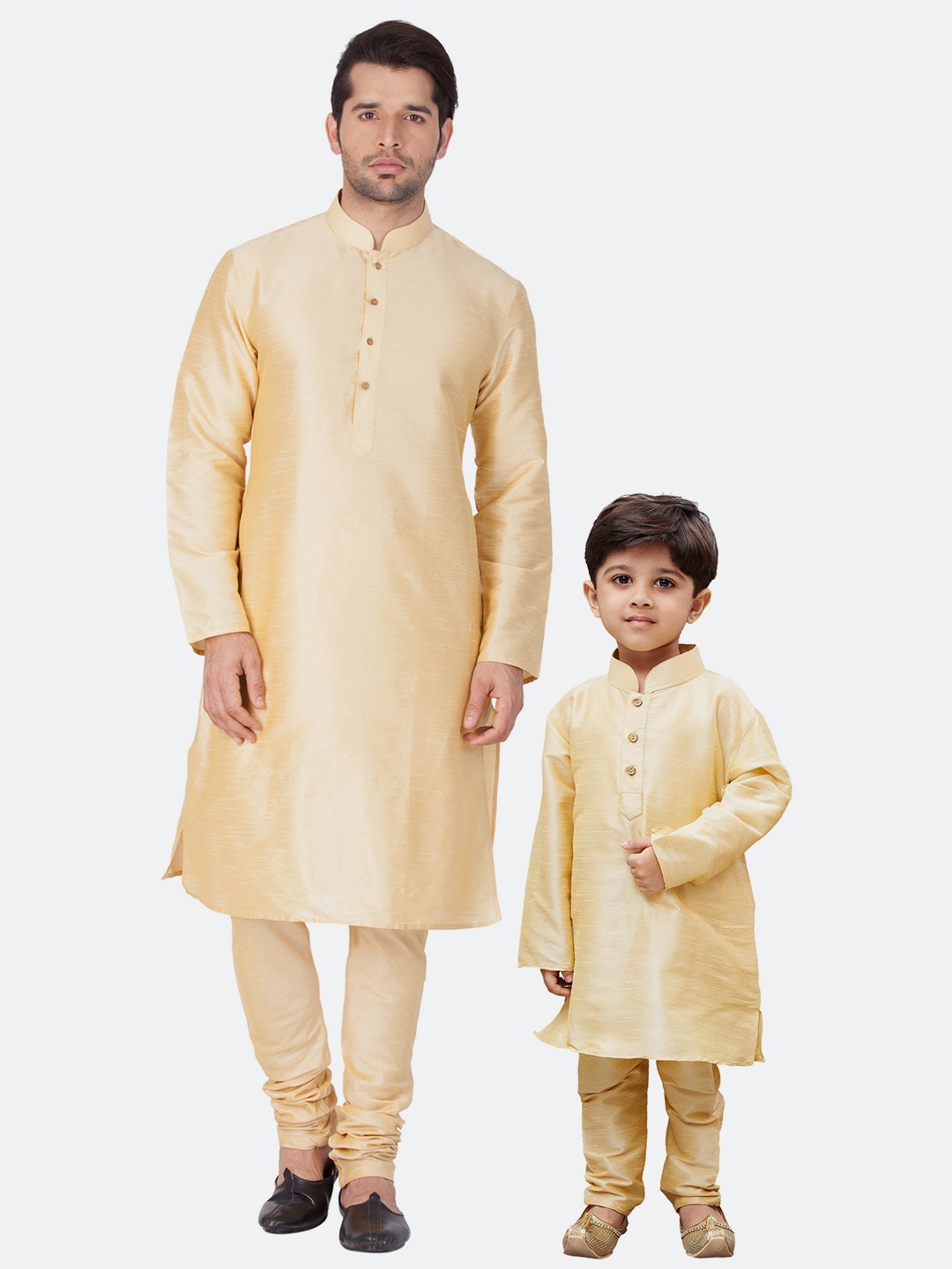 

VASTRAMAY Boys Long Sleeves Dupion Silk Kurta with Pyjamas, Gold