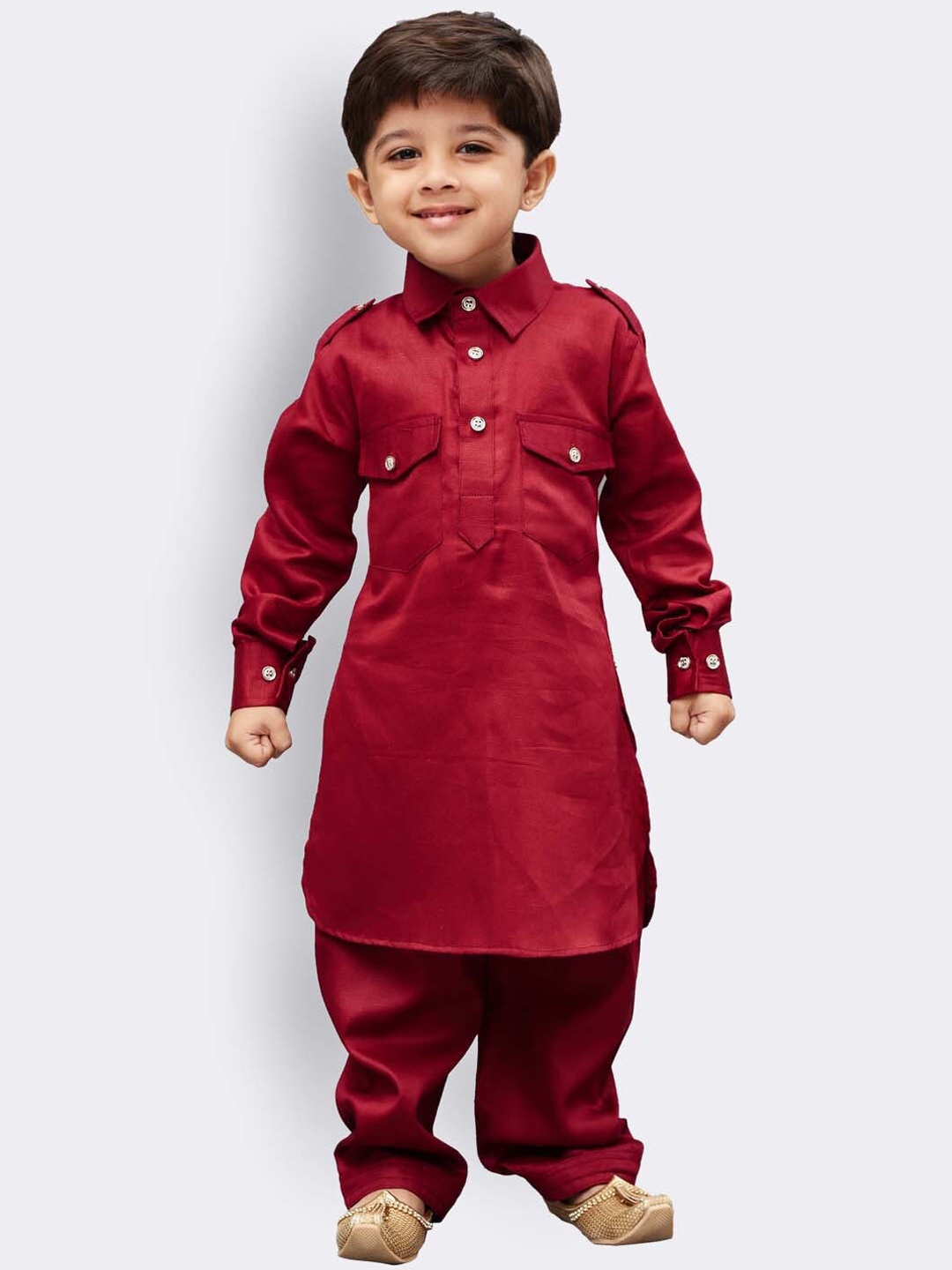 

VASTRAMAY Boys Shirt Collar Long Sleeves Straight Kurta with Pyjama, Maroon