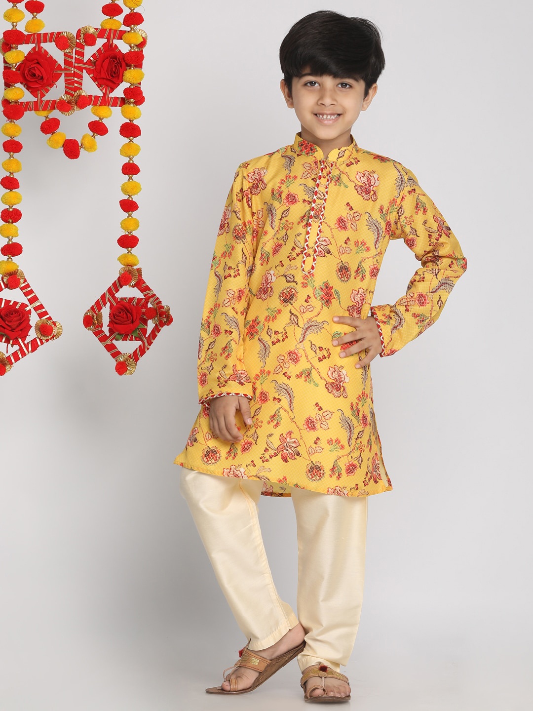 

VASTRAMAY Boys Mandarin Collar Long Sleeves Floral Printed Straight Kurta with Churidar, Mustard