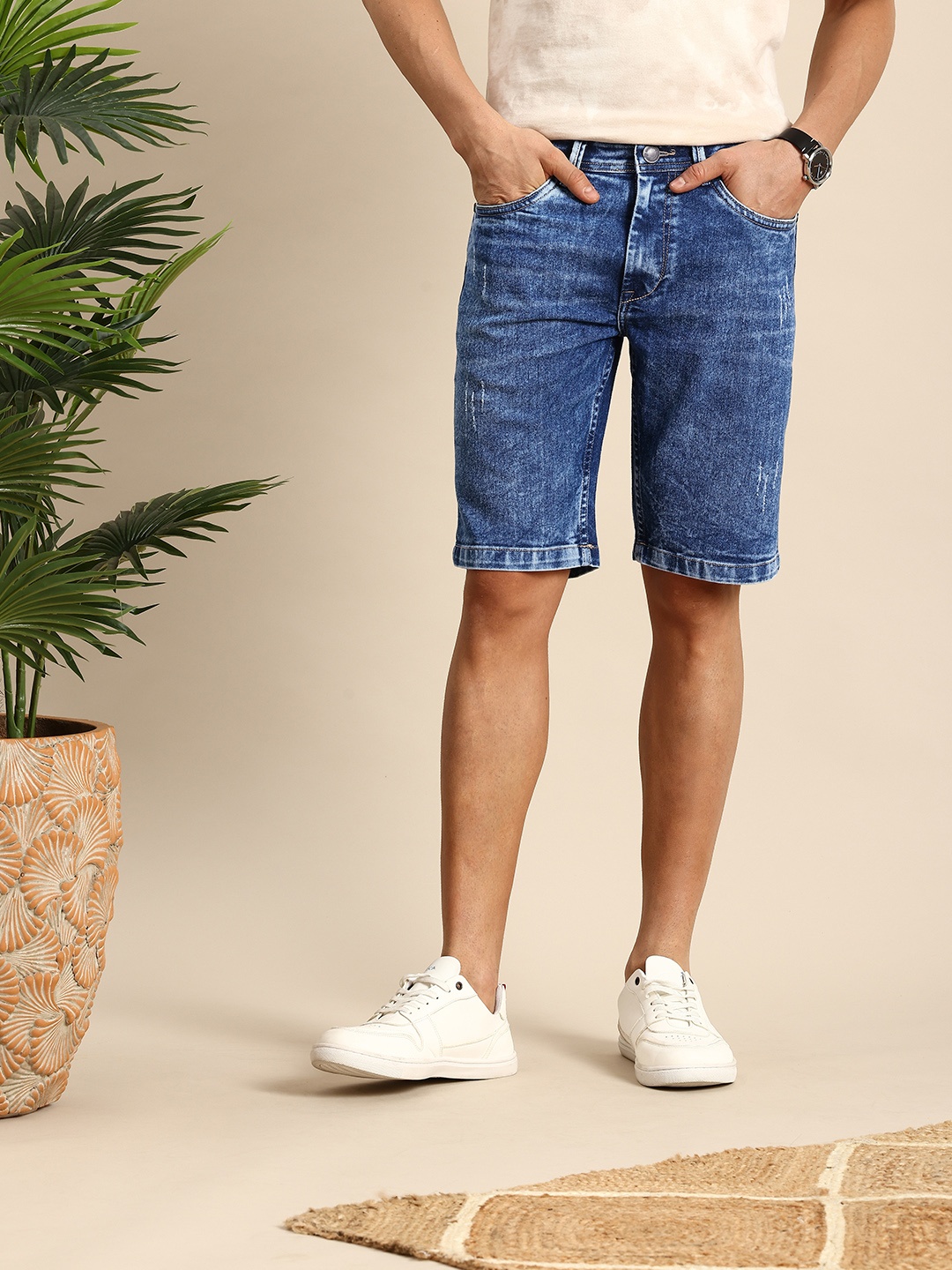 

Mast & Harbour Men Washed Slim Fit Denim Shorts, Blue