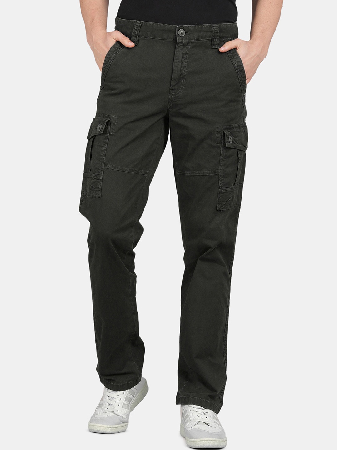 

t-base Men Mid-Rise Cotton Cargos Trousers, Green