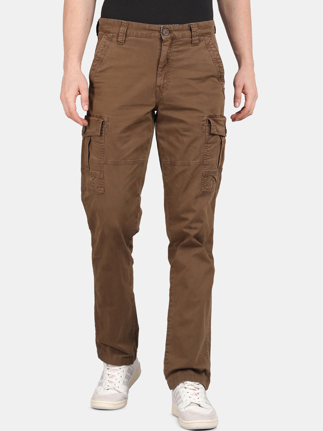 

t-base Men Mid-Rise Cotton Cargos Trousers, Brown