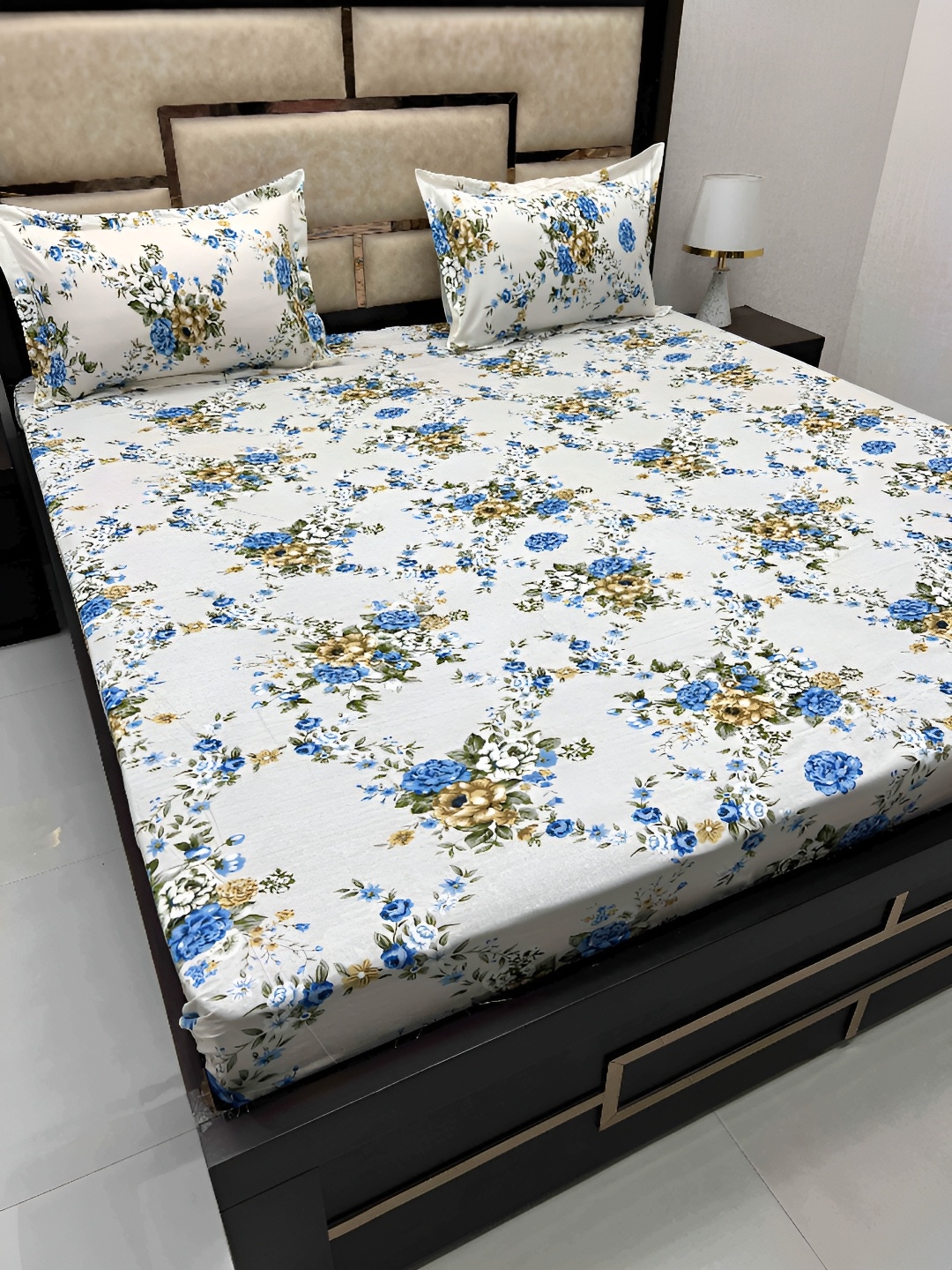 

Pure Decor White & Blue Floral Cotton 380 TC King Bedsheet with 2 Pillow Covers