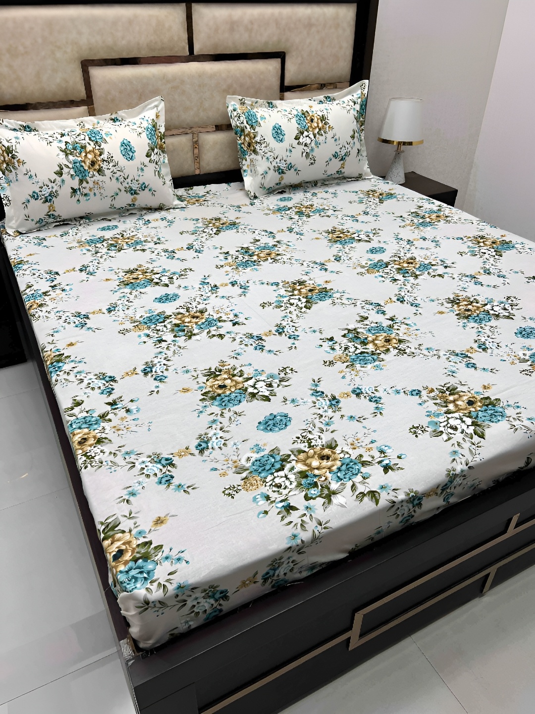 

Pure Decor White & Blue Floral King Cotton 380 TC Bedsheet with 2 Pillow Covers