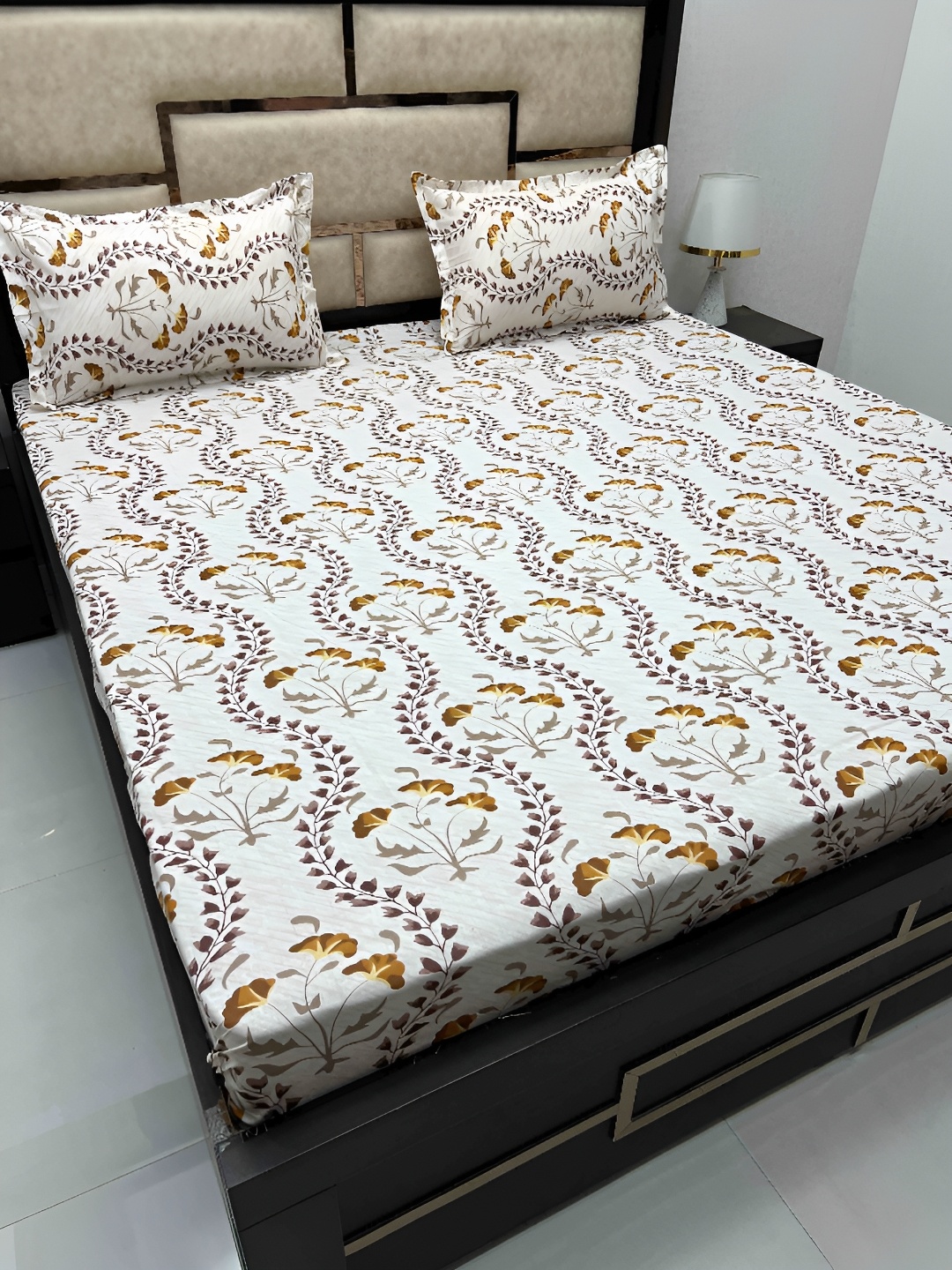 

Pure Decor White & Brown Floral 380 TC King Cotton Bedsheet with 2 Pillow Covers