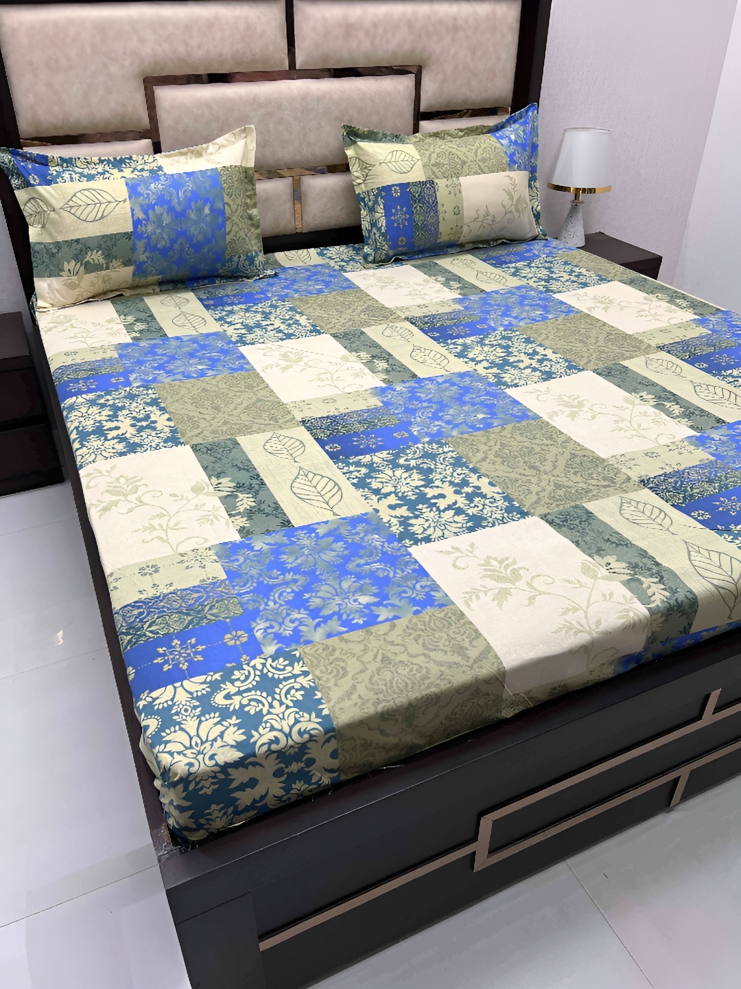 

Pure Decor Cream-Coloured & Blue Floral Cotton 380 TC King Bedsheet with 2 Pillow Covers