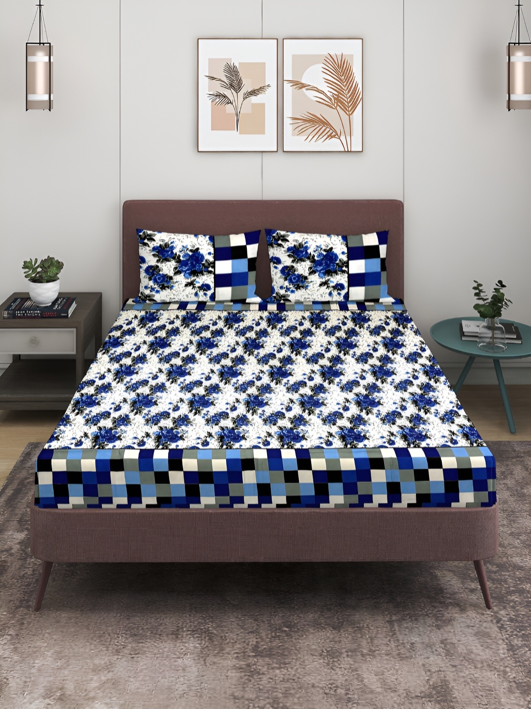 

ROMEE Blue & White Floral 144 TC Queen Bedsheet with 2 Pillow Covers
