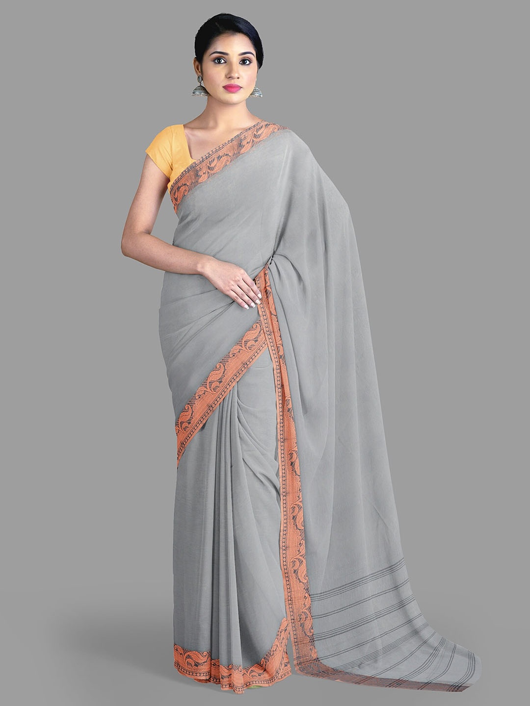 

The Chennai Silks Zari Pure Cotton Taant Saree, Grey