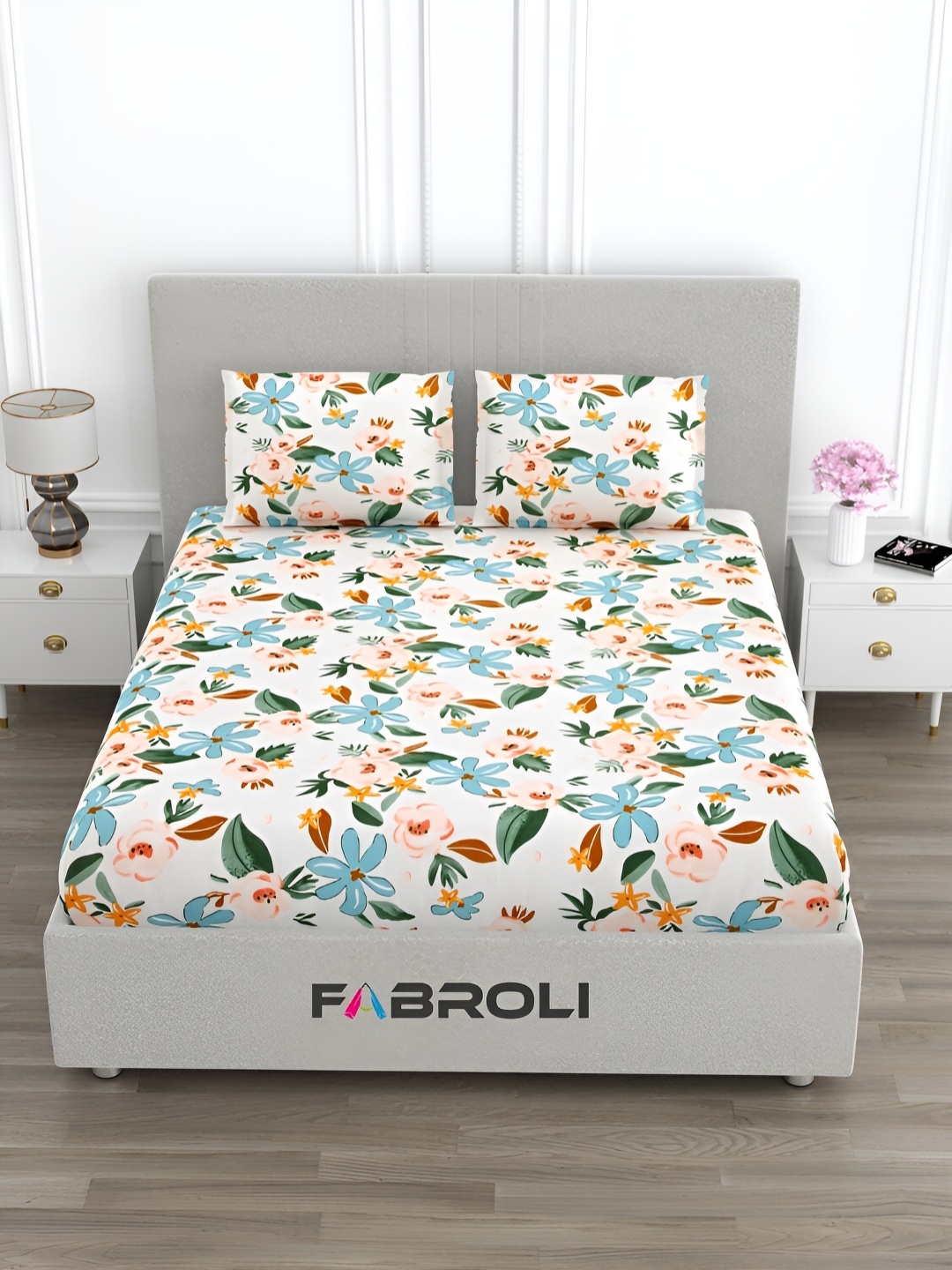 

FABROLI White & Blue Floral Cotton 300 TC Queen Bedsheet With 2 Pillow Covers