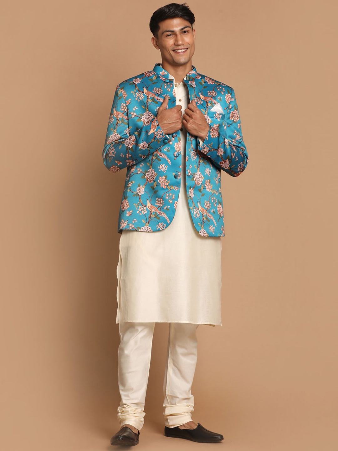 

VASTRAMAY Mandarin Collar Regular Straight Kurta with Churidar, Cream
