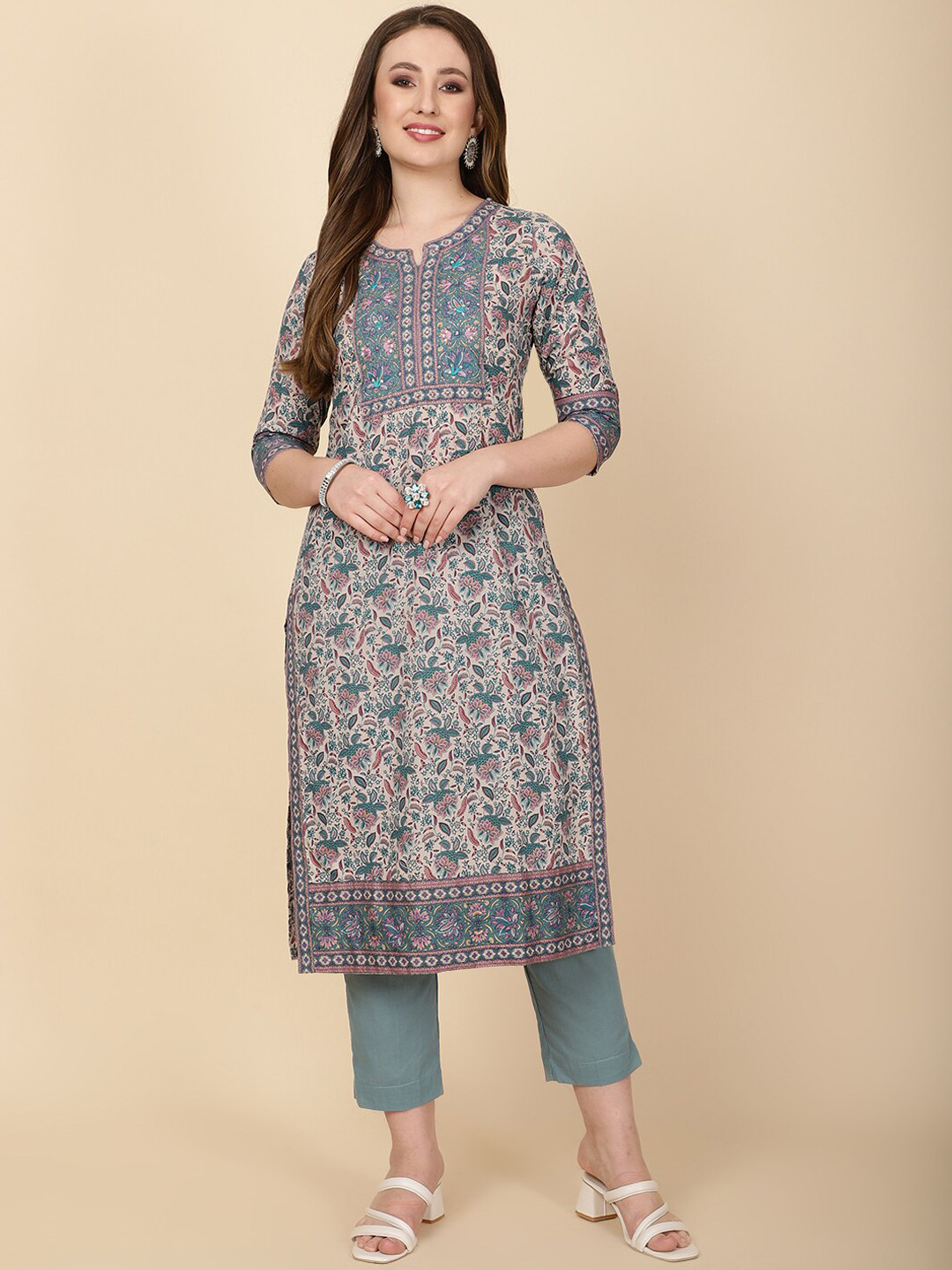 

Meena Bazaar Floral Printed Straight Kurta with Trousers, Grey