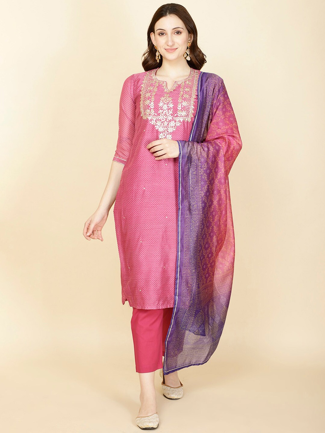 

Meena Bazaar Geometric Printed Embroidered Straight Kurta With Trousers & Dupatta, Pink