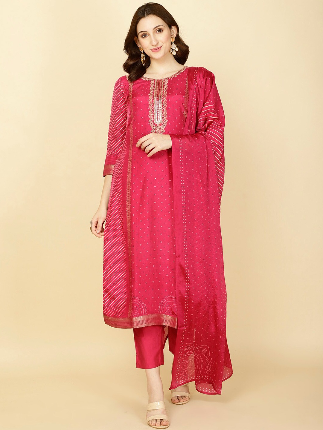 

Meena Bazaar Ethnic Motifs Printed Kurta With Trouser & Dupatta, Pink