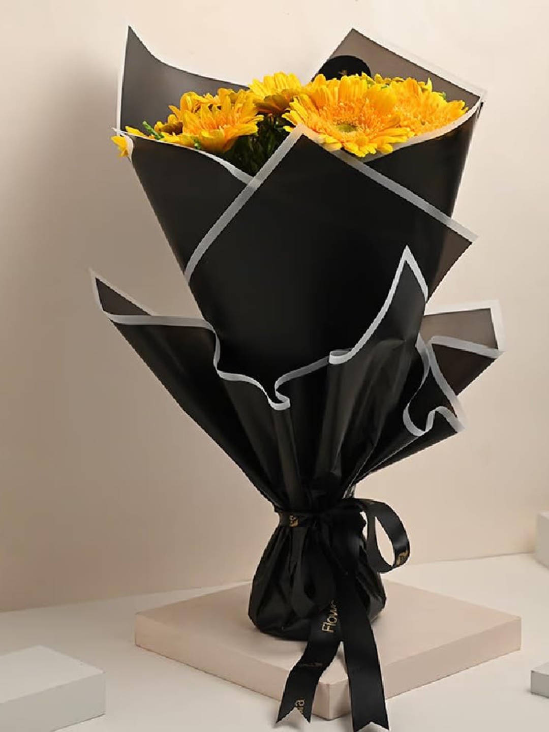 

Floweraura 10 Pieces Yellow Gerberas Fresh Flowers Bouquet