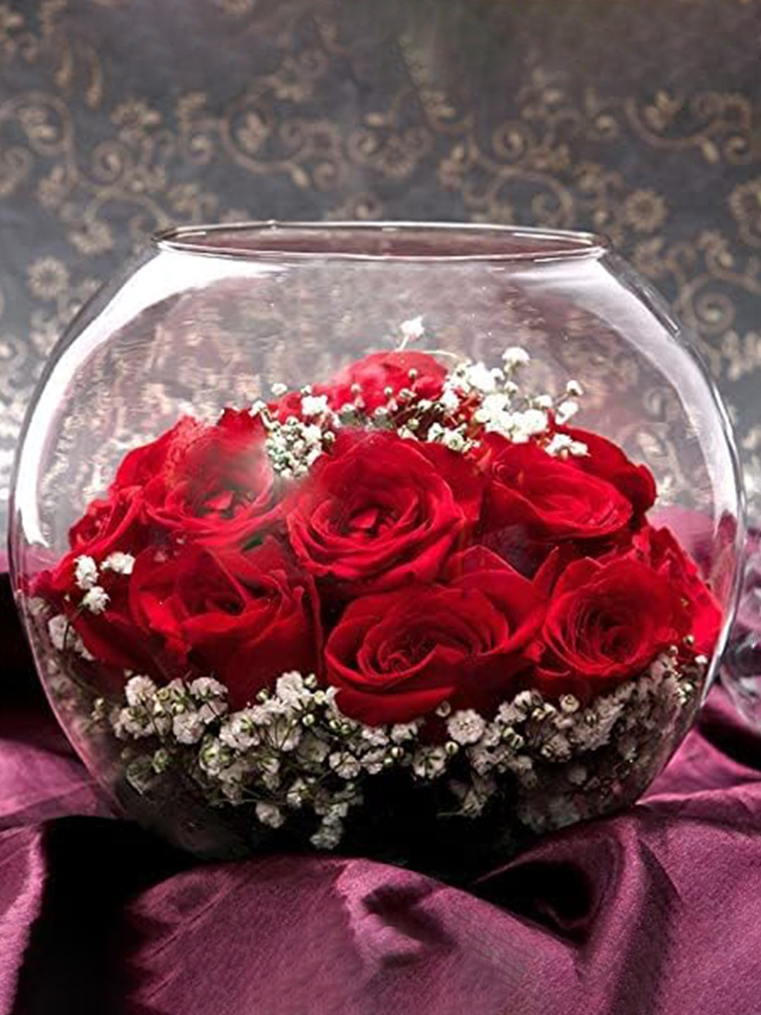 

Floweraura Red 20 Pieces Fresh Live Rose Flowers In A Glass Vase