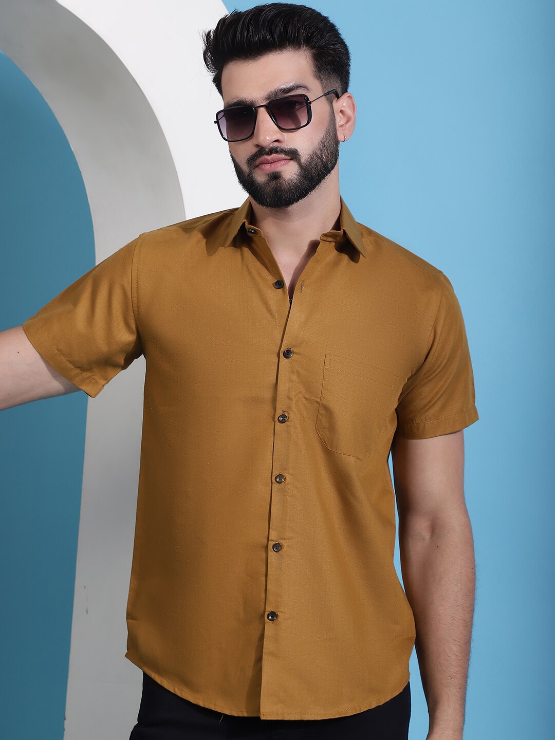 

Indian Needle Classic Spread Collar Short Sleeves Cotton Casual Shirt, Mustard