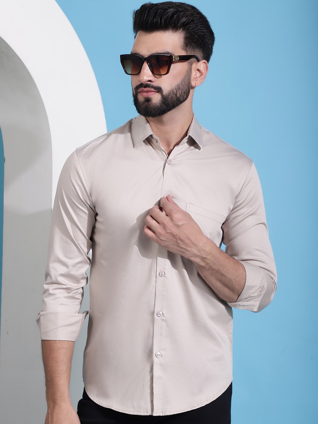 

Indian Needle Classic Spread Collar Long Sleeves Cotton Casual Shirt, Beige
