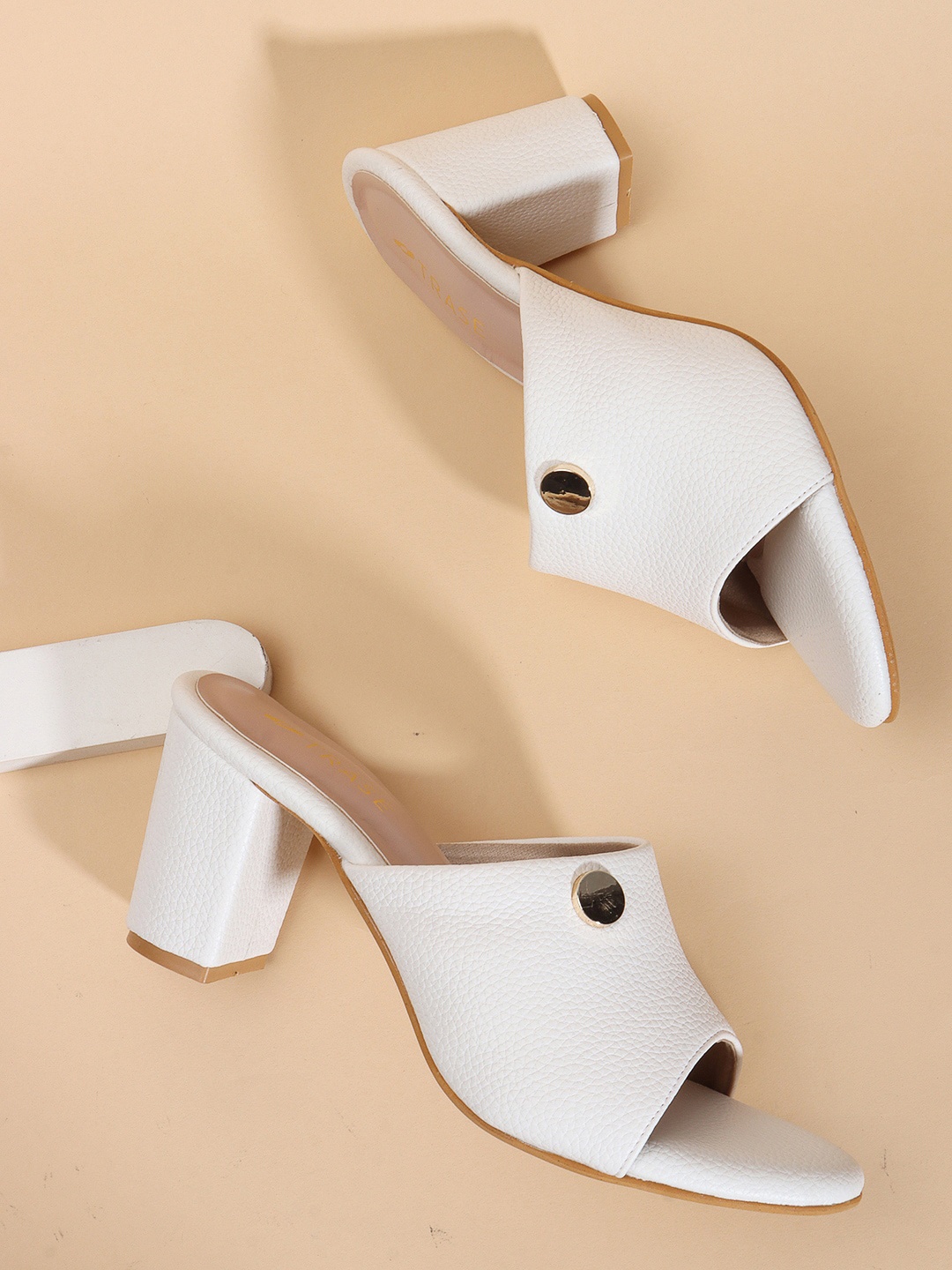 

TRASE Open Toe Block Heeled Mules, White