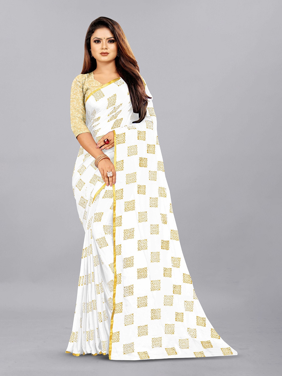 

Aardiva Ethnic Motifs Zari Pure Chiffon Saree, White