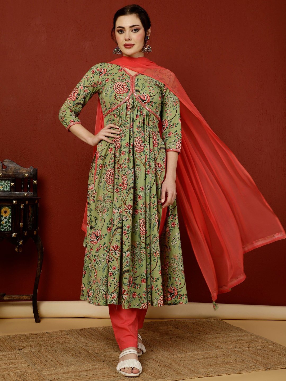 

GULMOHAR JAIPUR Floral Printed Empire V-Neck Pure Cotton Anarkali Kurta Set, Sea green