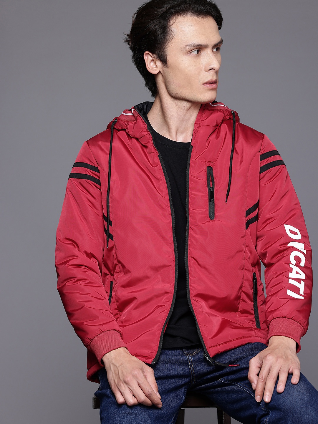 

Ducati Logo Printed Hooded Padded Jacket, Red