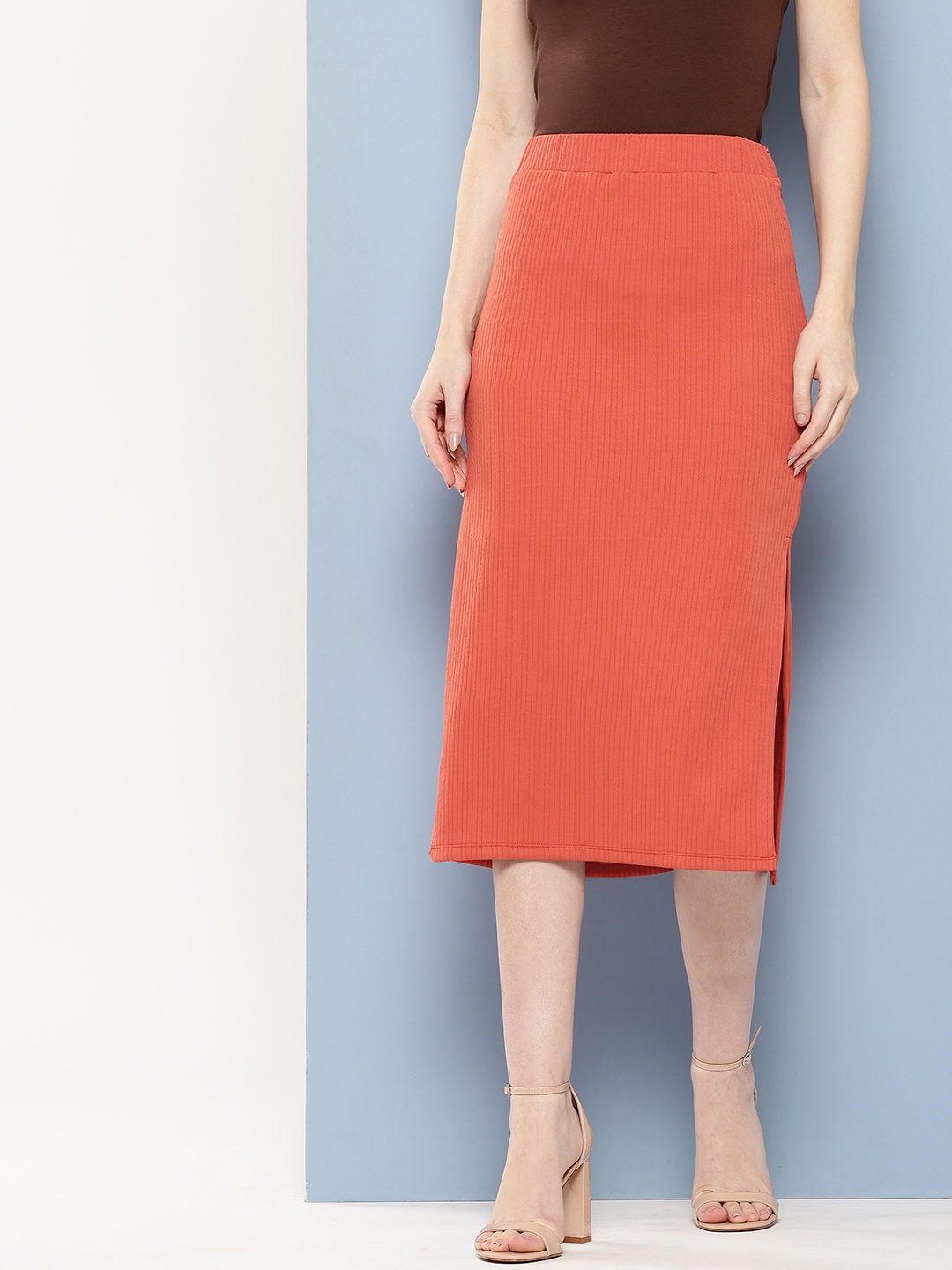 

Chemistry Ribbed Side Slit Straight Skirt, Rust