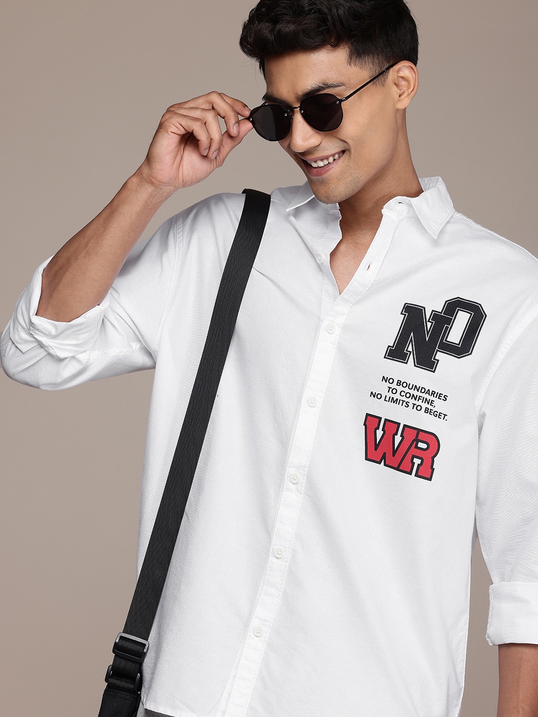 

WROGN Men Pure Cotton Printed Casual Shirt, White