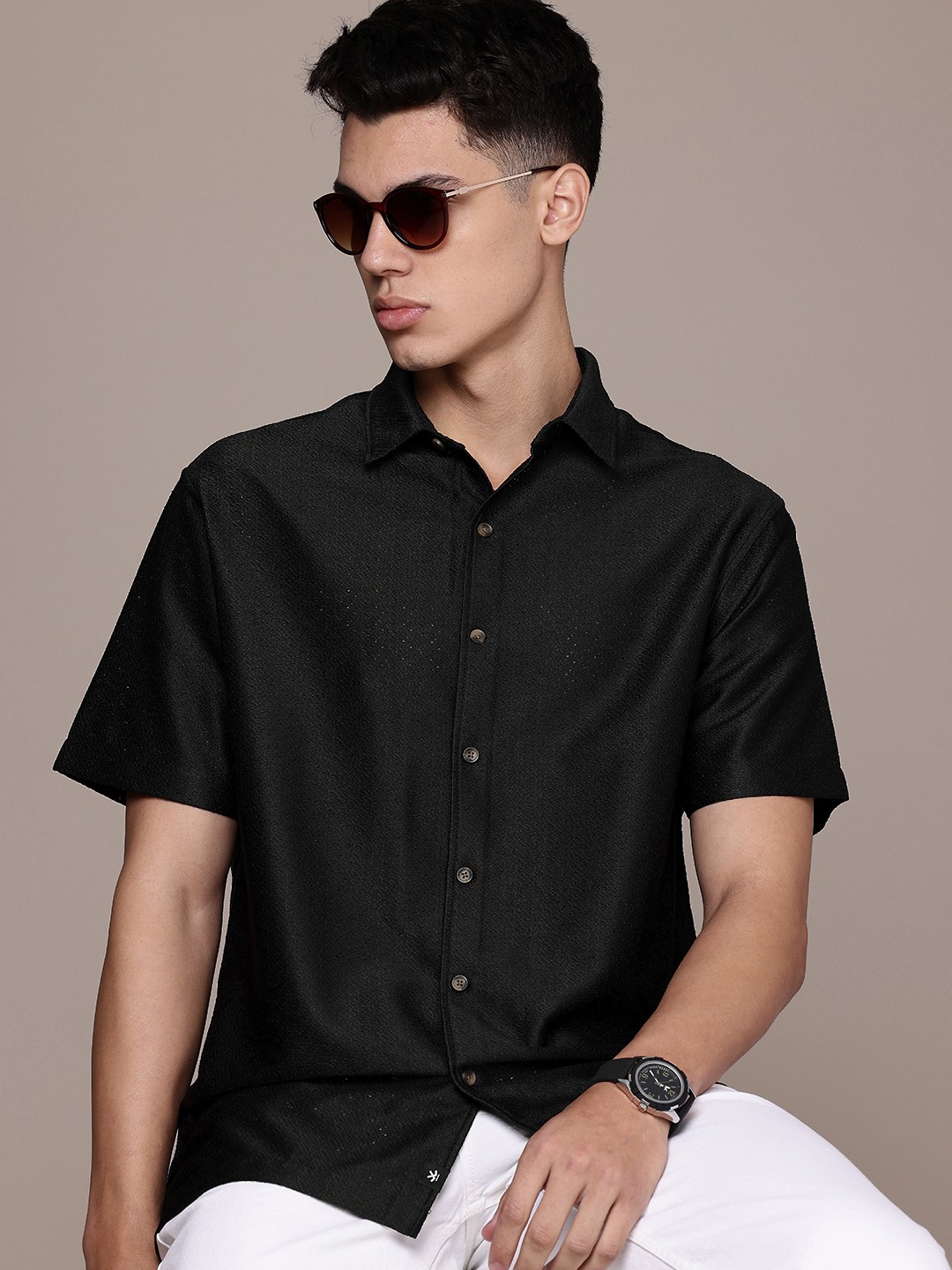 

WROGN Self Design Casual Shirt, Black