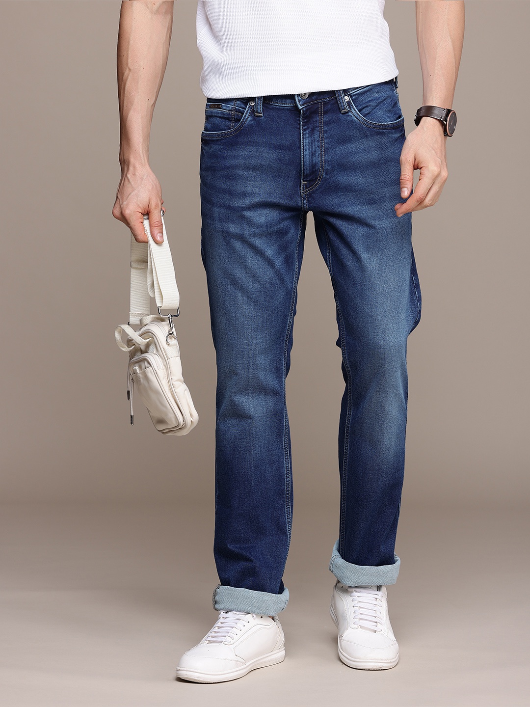 

Nautica Men Straight Fit Light Fade Stretchable Jeans, Blue