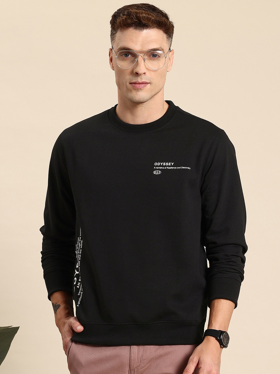 

Mast & Harbour Men Printed Detail Sweatshirt, Black