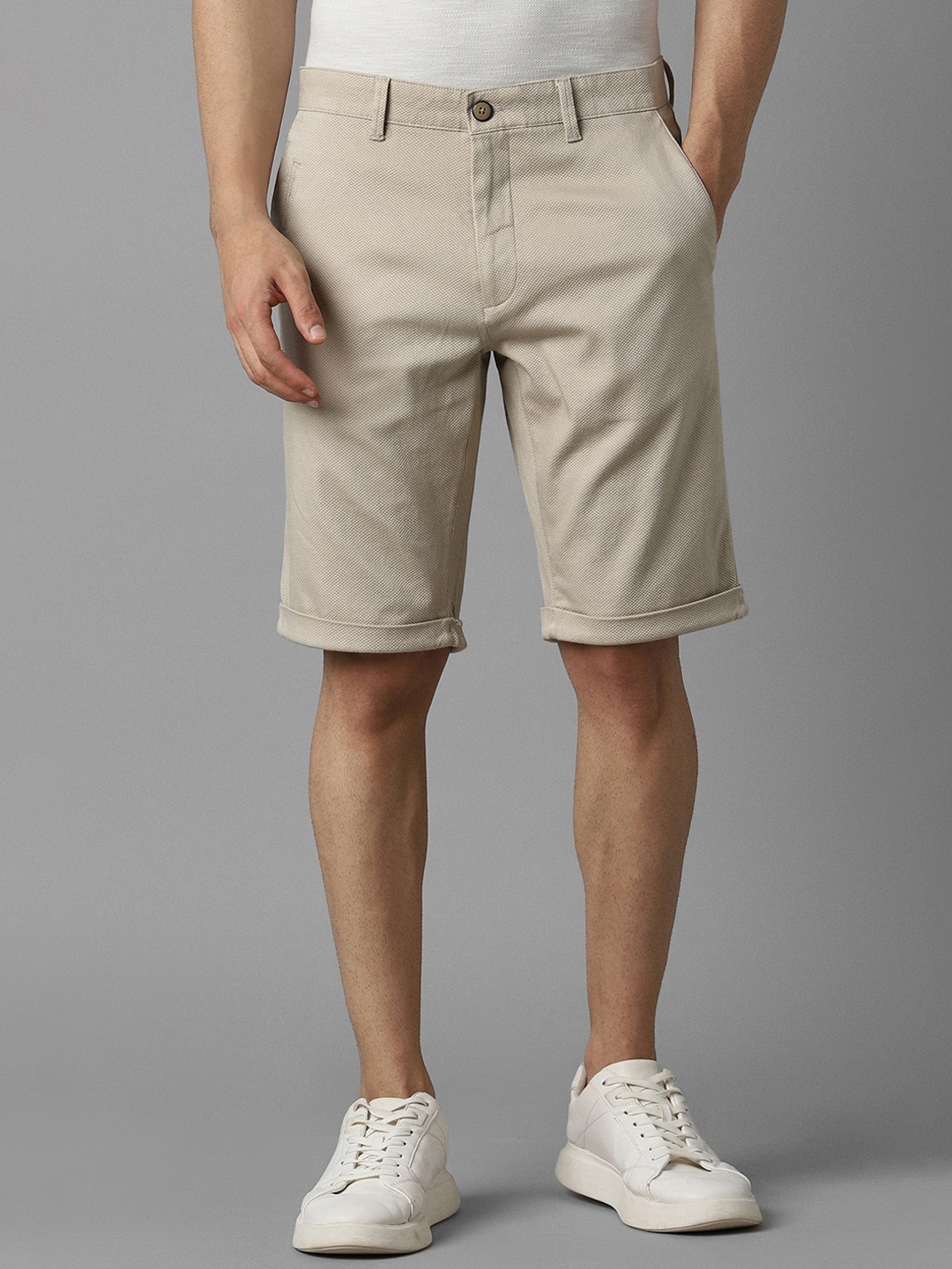 

Louis Philippe Sport Men Self Design Slim Fit Shorts, Beige