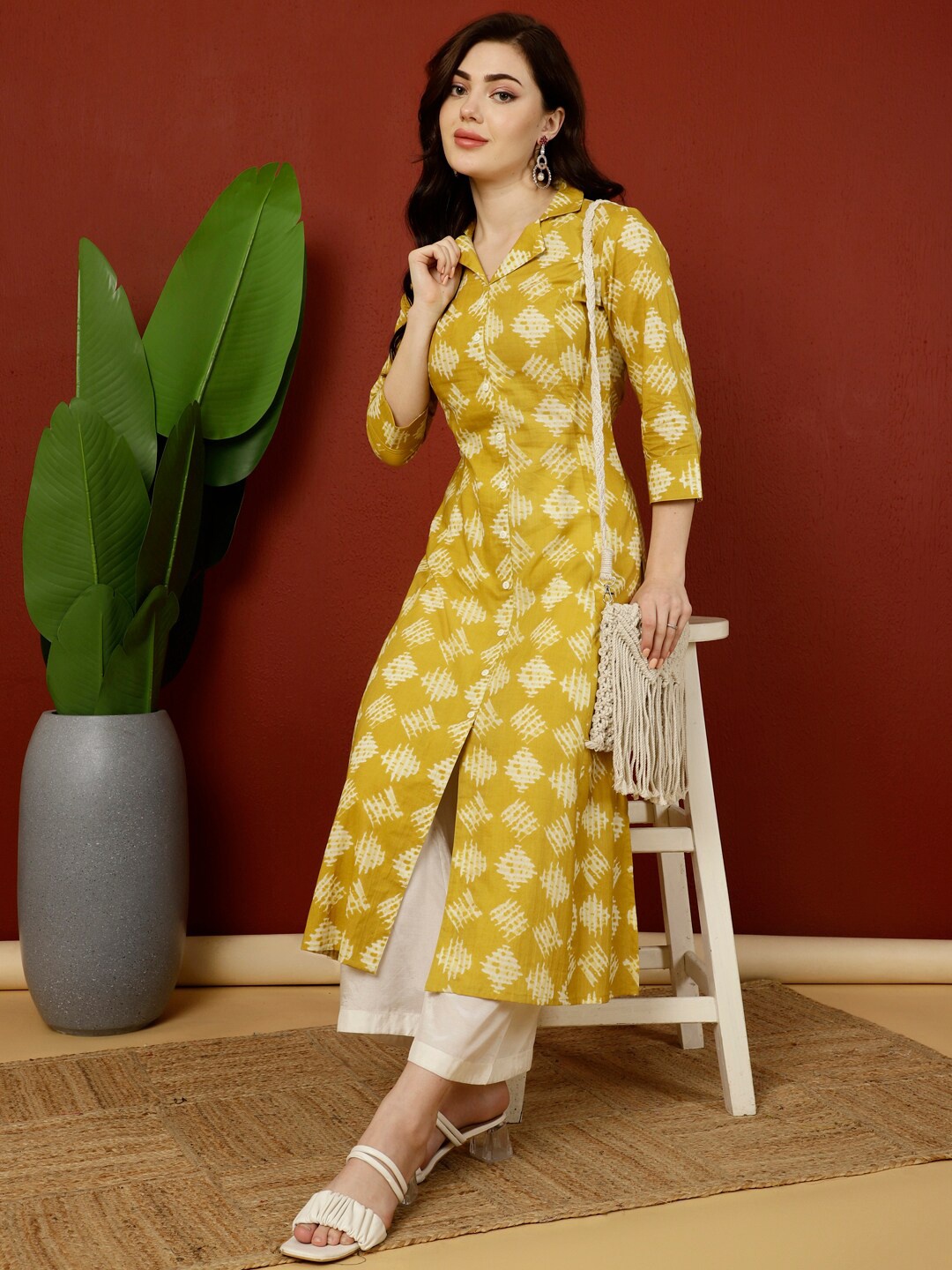 

GULMOHAR JAIPUR Geometric Printed Cotton Kurta, Mustard