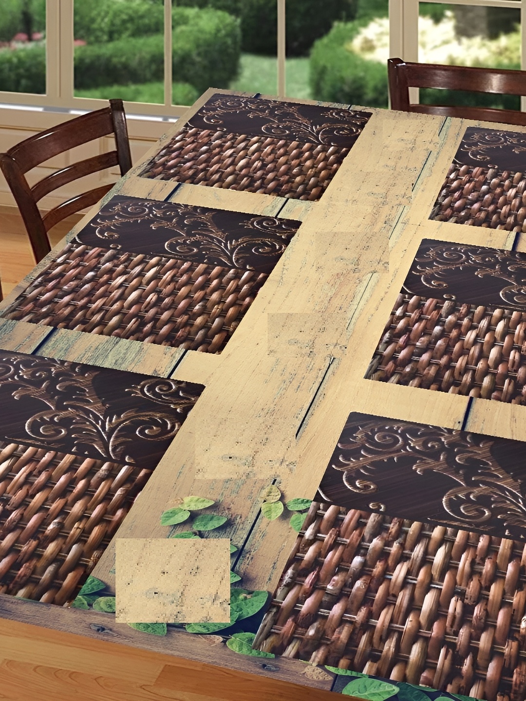 

REVEXO Brown 6 Pieces Printed Heat Resistant Table Placemats